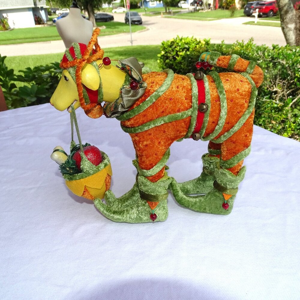 "Krinkles Labrador Retrieving Gifts Christmas Dog" by Patience Brewster